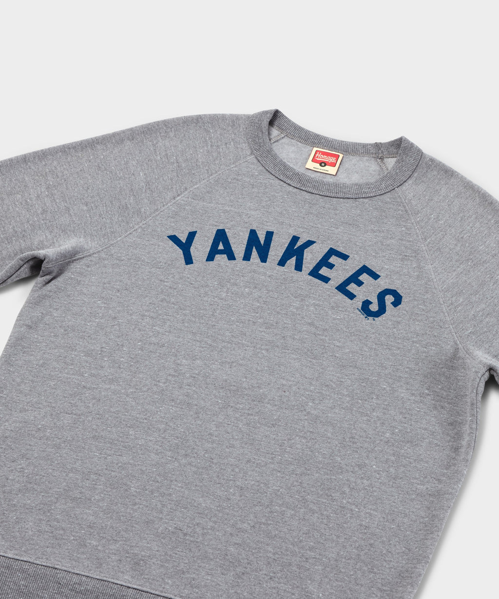 New York Yankees Jersey Logo '27 Crewneck product image 2